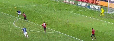 九游娱乐-【意甲】恰神头筹 劳塔罗失点 AC米兰中柱1比1国米